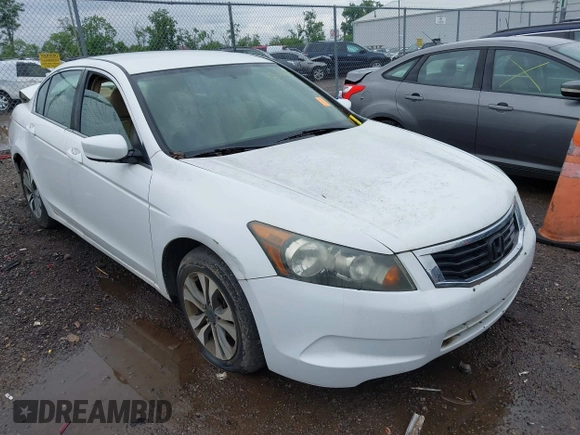 2008 Honda Accord LX z VIN 1HGCP26328A094427, wystawiony jako IAAI lot #42305035 z przebiegiem 182 031 mil mil oraz . Historia ofert i sprzedaży dostępna na DreamBid. Obrazek 1.