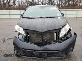 2019 Toyota Sienna LE with VIN 5TDJZ3DC5KS219388, listed as a Copart auction lot 51489465 with 162,353 mi miles and Salvage Title. Bid and sale history available at carsss.com. Image 5.