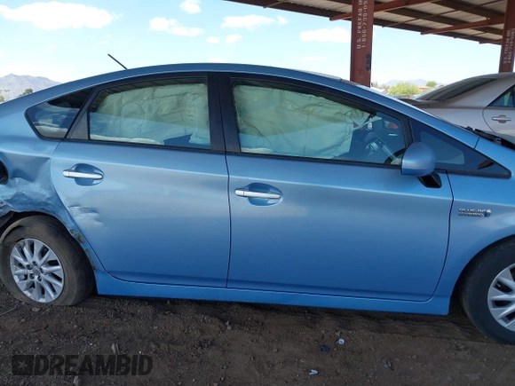 2012 Toyota Prius with VIN JTDKN3DP2C3016321, listed as a IAAI auction lot 42078643 with 357,399 mi miles and . Bid and sale history available at DreamBid. Image 13.