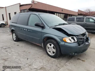 2006 Dodge Grand Caravan SXT with VIN 2D4GP44LX6R865372, listed as a Copart auction lot 80543244 with 216,856 mi miles and Salvage Title. Bid and sale history available at carsss.com. Image 4.