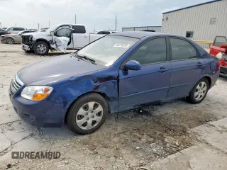 2008 Kia Spectra EX z VIN KNAFE121985528624, wystawiony jako Copart lot #58276205 z przebiegiem 101 644 mil mil oraz Szkoda całkowita • Salvage title. Historia ofert i sprzedaży dostępna na DreamBid. Obrazek 1.