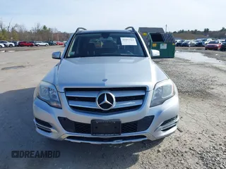 2014 Mercedes-Benz GLK 350 with VIN WDCGG8JB8EG175260, listed as a IAAI auction lot 41957511 with 106,427 mi miles and . Bid and sale history available at carsss.com. Image 12.