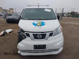 2020 Nissan NV200 SV с VIN 3N6CM0KN8LK703561, выставлен на аукционе IAAI как лот 41431228 с пробегом 89 111 миль миль и . История ставок и продаж доступна на DreamBid. Изображение 13.