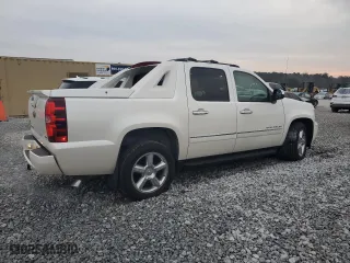 2011 Chevrolet Avalanche LTZ with VIN 3GNTKGE36BG334977, listed as a Copart auction lot 48656615 with 92,922 mi miles and Salvage Title. Bid and sale history available at carsss.com. Image 3.