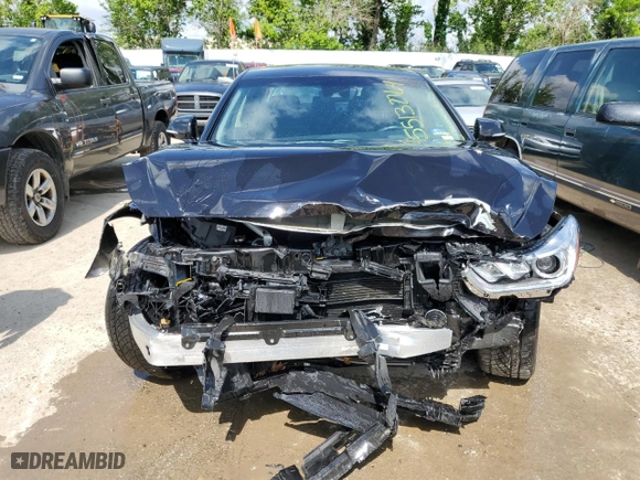 2018 Genesis G90 5.0L Ultimate with VIN KMHG54JH9JU042183, listed as a Copart auction lot 55132764 with 33,969 mi miles and Salvage Title. Bid and sale history available at carsss.com. Image 5.