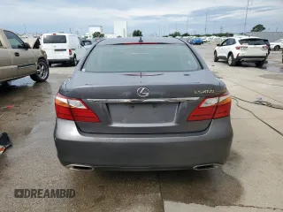 2012 Lexus LS 460 z VIN JTHBL5EF3C5108290, wystawiony jako Copart lot #55386425 z przebiegiem Nie podano mil oraz Szkody całkowita. Historia ofert i sprzedaży dostępna na DreamBid. Obrazek 6.
