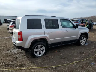 2012 Jeep Patriot Sport with VIN 1C4NJPBBXCD511285, listed as a Copart auction lot 49825915 with 197,269 mi miles and Salvage Title. Bid and sale history available at DreamBid. Image 3.
