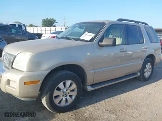 2007 Mercury Mountaineer with VIN 4M2EU47EX7UJ08044, listed as a IAAI auction lot 40366600 with 237,626 mi miles. Bid and sale history available at carsss.com. Image 2.