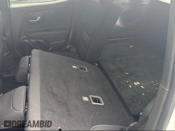 2022 Jeep Renegade Latitude with VIN ZACNJDB16NPN47773, listed as a IAAI auction lot 42215542 with Not provided miles and . Bid and sale history available at DreamBid. Image 7.