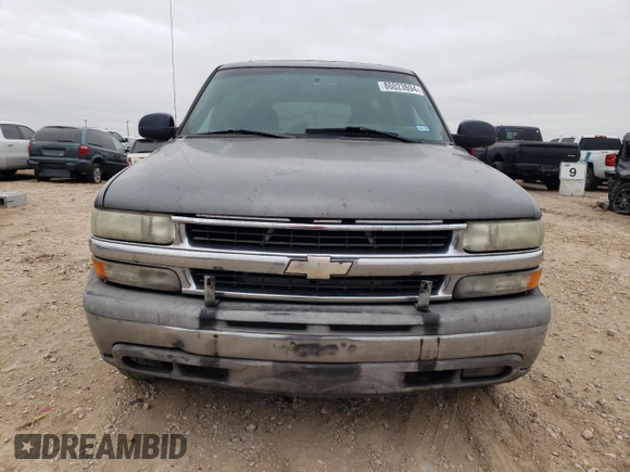 2002 Chevrolet Suburban LT with VIN 3GNEC16Z42G171896, listed as a Copart auction lot 86023694 with 288,898 mi miles and Salvage Title. Bid and sale history available at carsss.com. Image 5.
