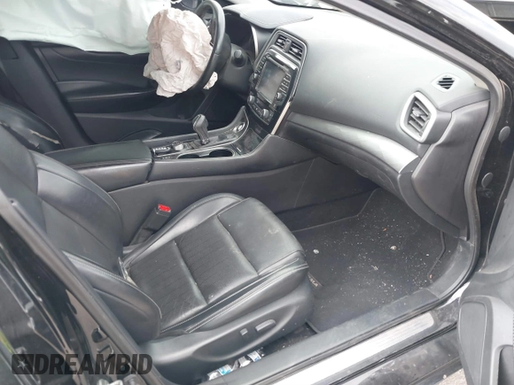 2016 Nissan Maxima Platinum with VIN 1N4AA6AP6GC431263, listed as a IAAI auction lot 40713089 with Not provided miles and . Bid and sale history available at DreamBid. Image 5.