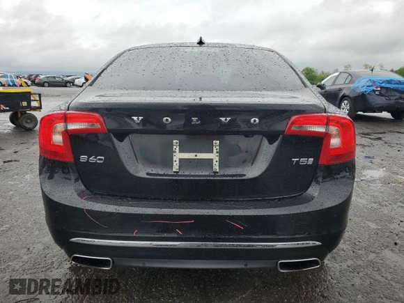 2018 Volvo S60 Inscription Platinum with VIN LYV402HM0JB173655, listed as a Copart auction lot 56365335 with 128,868 mi miles and Salvage title. Bid and sale history available at DreamBid. Image 6.