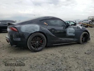 2020 Toyota Supra 3.0 with VIN WZ1DB4C08LW026587, listed as a Copart auction lot 50378495 with 31,247 mi miles and Salvage title. Bid and sale history available at DreamBid. Image 3.