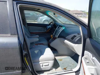 2007 Lexus RX 350 with VIN 2T2HK31U27C030242, listed as a IAAI auction lot 41978259 with 187,445 mi miles and . Bid and sale history available at DreamBid. Image 5.