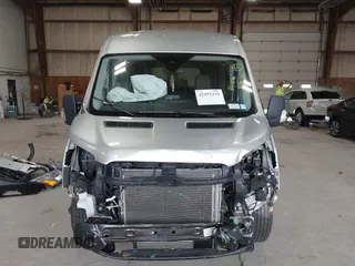 2021 Ford Transit Passenger XL с VIN 1FBAX9CG9MKA15625, выставлен на аукционе IAAI как лот 42491429 с пробегом 99 401 миль миль и . История ставок и продаж доступна на DreamBid. Изображение 13.