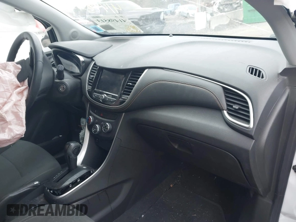 2020 Chevrolet Trax LS with VIN KL7CJKSB3LB049512, listed as a IAAI auction lot 41498513 with 56,649 mi miles and . Bid and sale history available at DreamBid. Image 5.