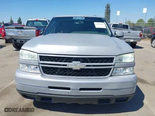 2005 Chevrolet Silverado 1500 LS with VIN 2GCEC13TX51171276, listed as a IAAI auction lot 41861847 with 163,237 mi miles. Bid and sale history available at carsss.com. Image 12.