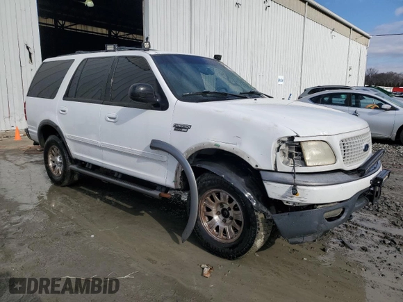 2000 Ford Expedition XLT with VIN 1FMRU1662YLB35757, listed as a Copart auction lot 44363845 with 206,135 mi miles and Salvage Title. Bid and sale history available at DreamBid. Image 4.