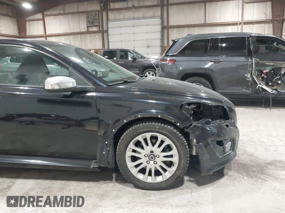 2011 Volvo C30 with VIN YV1672MK7B2200954, listed as a IAAI auction lot 41894293 with 138,616 mi miles. Bid and sale history available at carsss.com. Image 12.