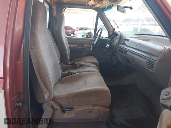 1995 Ford F-150 with VIN 1FTEF15H3SLB36794, listed as a IAAI auction lot 42052372 with 257,155 mi miles and . Bid and sale history available at DreamBid. Image 5.