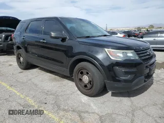 2016 Ford Police Interceptor Utility z VIN 1FM5K8AT9GGB73827, wystawiony jako Copart lot #56400145 z przebiegiem 154 496 mil mil oraz Szkoda całkowita • Salvage title. Historia ofert i sprzedaży dostępna na DreamBid. Obrazek 4.
