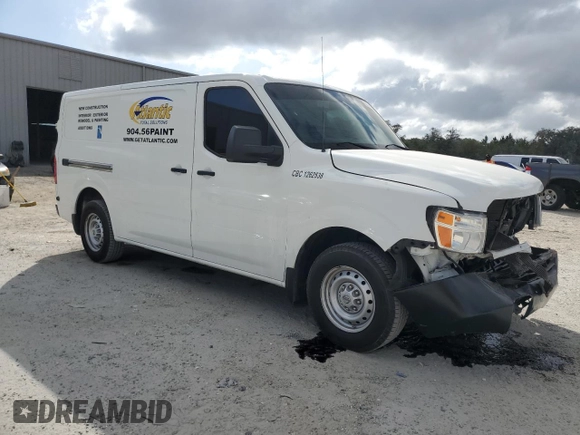 2021 Nissan NV Cargo SV z VIN 1N6BF0KY0MN809580, wystawiony jako Copart lot #78304714 z przebiegiem 61 689 mil mil oraz Szkoda całkowita • Salvage title. Historia ofert i sprzedaży dostępna na DreamBid. Obrazek 4.