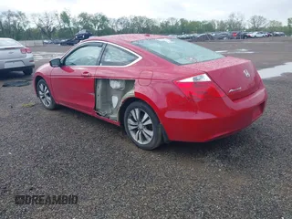 2008 Honda Accord EX-L z VIN 1HGCS12878A017952, wystawiony jako IAAI lot #42152647 z przebiegiem 158 811 mil mil oraz . Historia ofert i sprzedaży dostępna na DreamBid. Obrazek 3.