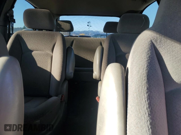 2003 Dodge Caravan Sport with VIN 2D4GP44R83R300621, listed as a Copart auction lot 82838414 with 215,871 mi miles and Salvage Title. Bid and sale history available at carsss.com. Image 10.