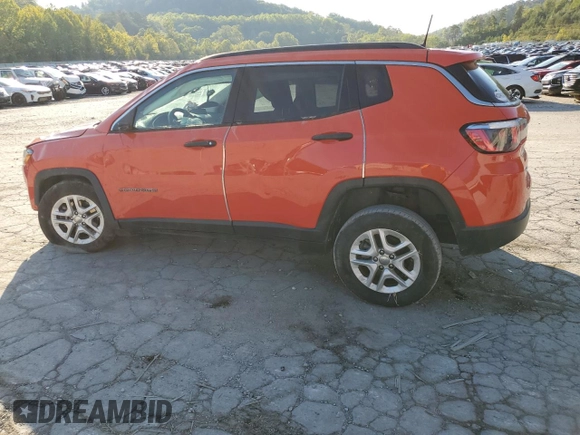 2019 Jeep Compass Sport с VIN 3C4NJDAB6KT724484, выставлен на аукционе Copart как лот 72231114 с пробегом 33 600 миль миль и Списание • Salvage title. История ставок и продаж доступна на DreamBid. Изображение 2.