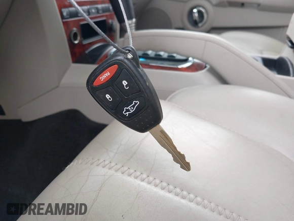 2006 Jeep Commander Limited с VIN 1J8HG58226C291506, выставлен на аукционе IAAI как лот 42254528 с пробегом 140 030 миль миль и . История ставок и продаж доступна на DreamBid. Изображение 11.