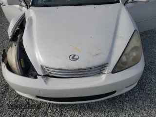 2002 Lexus ES 300 with VIN JTHBF30GX25018502, listed as a Copart auction lot 79828334 with 296,986 mi miles and Salvage Title. Bid and sale history available at DreamBid. Image 13.