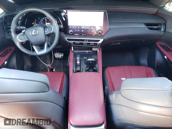 2023 Lexus RX 350 z VIN 2T2BAMCA4PC005537, wystawiony jako Copart lot #50204725 z przebiegiem 30 572 mil mil oraz Szkoda całkowita • Salvage title. Historia ofert i sprzedaży dostępna na DreamBid. Obrazek 8.