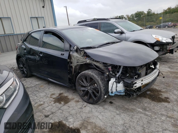 2023 Toyota Corolla Hatchback XSE with VIN JTNC4MBE8P3202316, listed as a Copart auction lot 71161024 with 32,487 mi miles and Salvage Title. Bid and sale history available at carsss.com. Image 4.