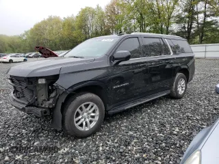 2022 Chevrolet Suburban LT with VIN 1GNSKCKD3NR356120, listed as a Copart auction lot 55743595 with 122,635 mi miles and Salvage title. Bid and sale history available at DreamBid. Image 1.
