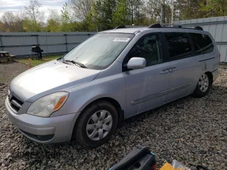 2008 Hyundai Entourage GLS z VIN KNDMC233586051822, wystawiony jako Copart lot #56200055 z przebiegiem 180 513 mil mil oraz Szkody całkowita. Historia ofert i sprzedaży dostępna na DreamBid. Obrazek 1.