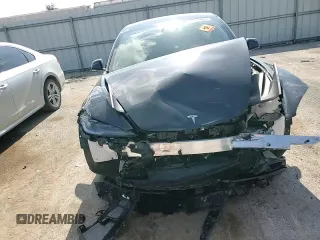 2025 Tesla Model 3 Long Range with VIN 5YJ3E1EA9SF965269, listed as a Copart auction lot 58576425 with Not provided miles and Salvage title. Bid and sale history available at DreamBid. Image 13.