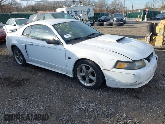 2003 Ford Mustang GT Deluxe with VIN 1FAFP42X03F309689, listed as a IAAI auction lot 41360816 with 999,999 mi miles. Bid and sale history available at carsss.com. Image 1.