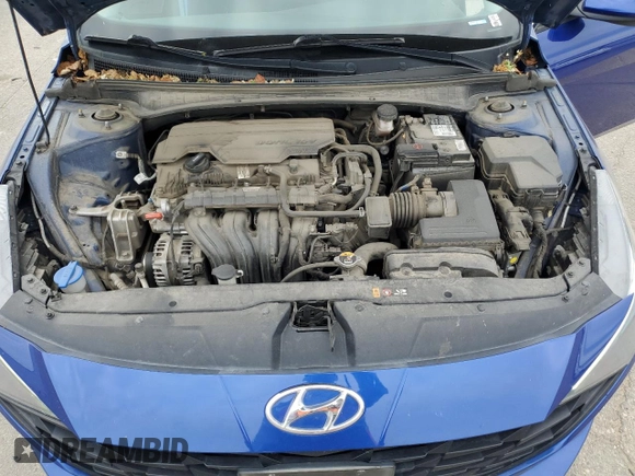 2021 Hyundai Elantra SEL z VIN 5NPLS4AG0MH006061, wystawiony jako Copart lot #56562665 z przebiegiem 62 689 mil mil oraz Szkoda całkowita • Salvage title. Historia ofert i sprzedaży dostępna na DreamBid. Obrazek 11.