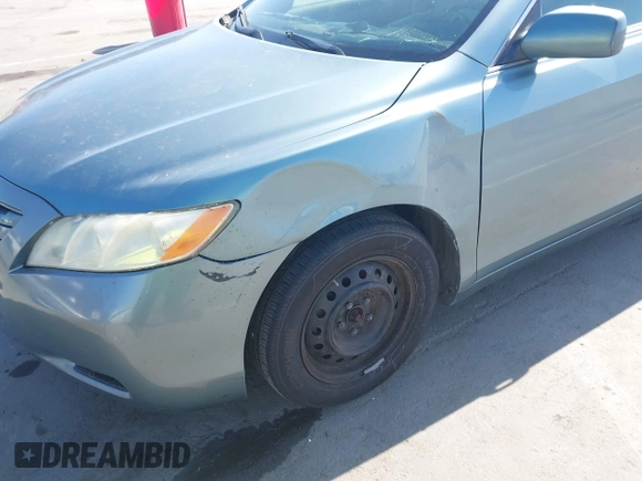 2008 Toyota Camry LE with VIN 4T1BE46K28U771070, listed as a IAAI auction lot 42108833 with 180,808 mi miles. Bid and sale history available at carsss.com. Image 10.