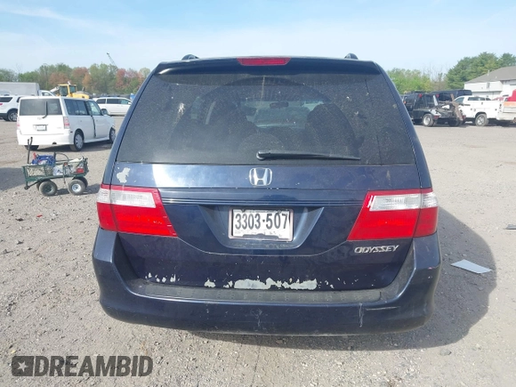 2005 Honda Odyssey EX with VIN 5FNRL38455B135555, listed as a IAAI auction lot 42080079 with 149,468 mi miles and . Bid and sale history available at carsss.com. Image 16.