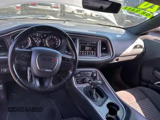 2020 Dodge Challenger SXT with VIN 2C3CDZAG2LH226594, listed as a Copart auction lot 55269645 with 71,197 mi miles and Clean Title. Bid and sale history available at DreamBid. Image 9.