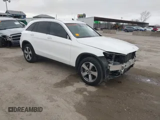 2022 Mercedes-Benz GLC 300 с VIN W1N0G8DB5NV398640, выставлен на аукционе IAAI как лот 41696747 с пробегом 26 470 миль миль и . История ставок и продаж доступна на DreamBid. Изображение 1.