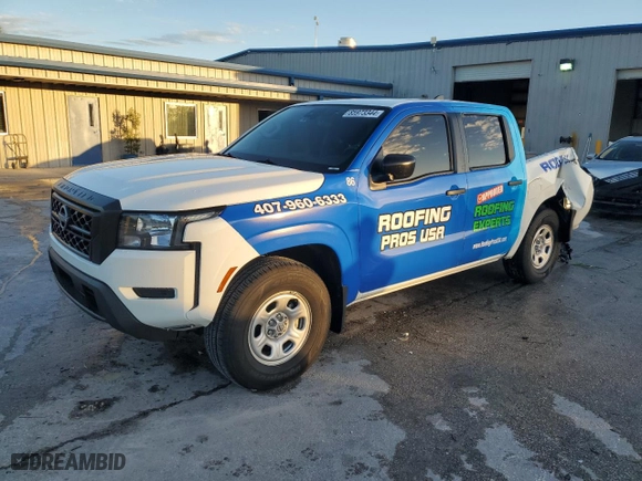 2024 Nissan Frontier SV with VIN 1N6ED1EJ2RN647739, listed as a Copart auction lot 85973344 with 15,592 mi miles and Non Repairable. Bid and sale history available at carsss.com. Image 1.