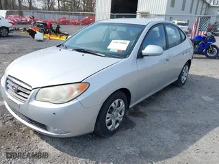 2009 Hyundai Elantra GLS with VIN KMHDU46D09U796385, listed as a IAAI auction lot 42075080 with 194,221 mi miles. Bid and sale history available at carsss.com. Image 2.
