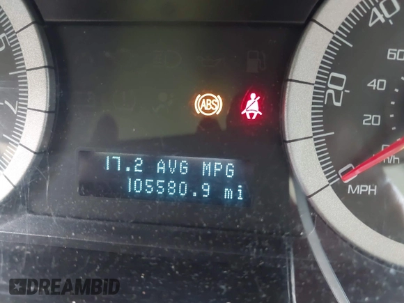 2008 Ford Escape XLT z VIN 1FMCU03108KC68967, wystawiony jako IAAI lot #42602224 z przebiegiem 105 580 mil mil oraz . Historia ofert i sprzedaży dostępna na DreamBid. Obrazek 14.
