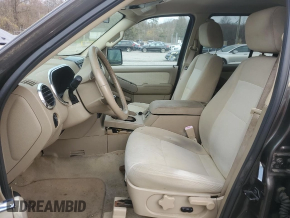 2007 Ford Explorer XLT with VIN 1FMEU73E87UB45330, listed as a Copart auction lot 81383674 with 170,117 mi miles and Clean Title. Bid and sale history available at carsss.com. Image 7.