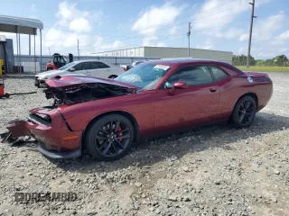 2021 Dodge Challenger GT z VIN 2C3CDZJGXMH550636, wystawiony jako Copart lot #51446855 z przebiegiem 52 679 mil mil oraz Szkoda całkowita • Salvage title. Historia ofert i sprzedaży dostępna na DreamBid. Obrazek 1.