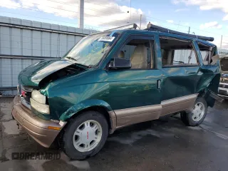 2003 GMC Safari with VIN 1GKEL19X83B512525, listed as a Copart auction lot 79059984 with 122,800 mi miles and Salvage Title. Bid and sale history available at carsss.com. Image 1.