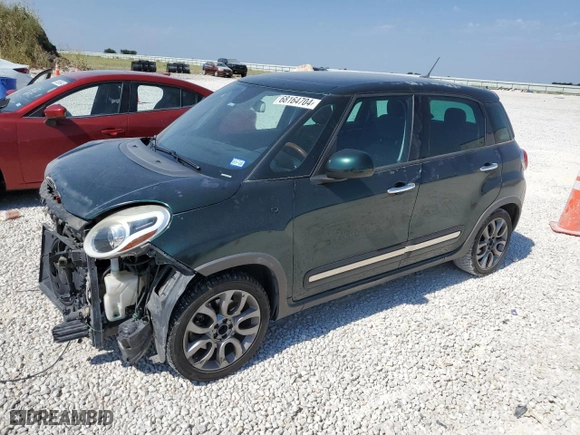 2015 FIAT 500L Urbana Trekking with VIN ZFBCFADH4FZ033219, listed as a Copart auction lot 68164704 with 70,046 mi miles and Salvage Title. Bid and sale history available at carsss.com. Image 1.