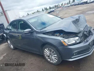 2016 Volkswagen Jetta Sedan 1.8T SEL with VIN 3VWL17AJ4GM331002, listed as a IAAI auction lot 41939962 with 40,344 mi miles. Bid and sale history available at carsss.com. Image 13.